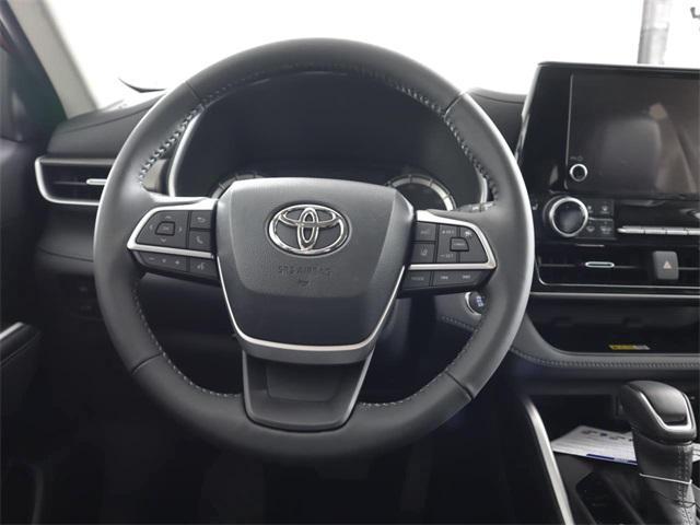 new 2023 Toyota Highlander car, priced at $46,287