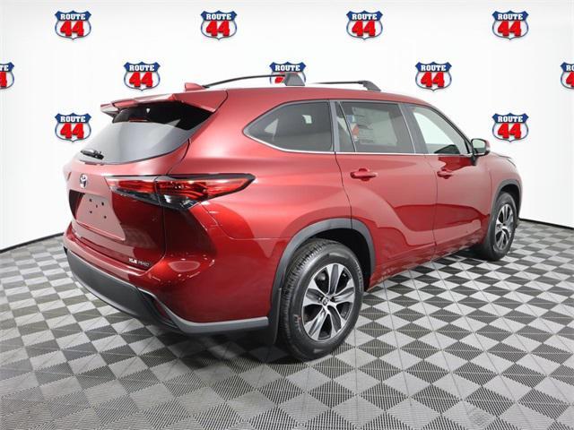 new 2023 Toyota Highlander car, priced at $46,287
