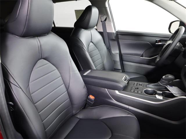 new 2023 Toyota Highlander car, priced at $46,287