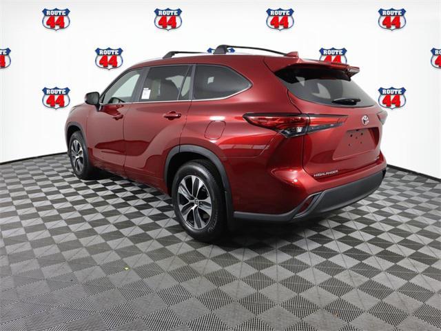 new 2023 Toyota Highlander car, priced at $46,287