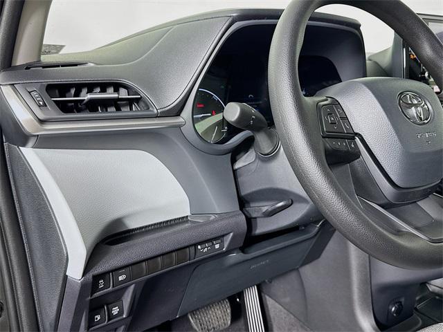 new 2025 Toyota Sienna car, priced at $44,604