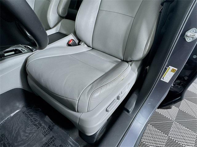 used 2017 Honda Pilot car, priced at $18,499