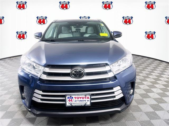 used 2018 Toyota Highlander car, priced at $21,399