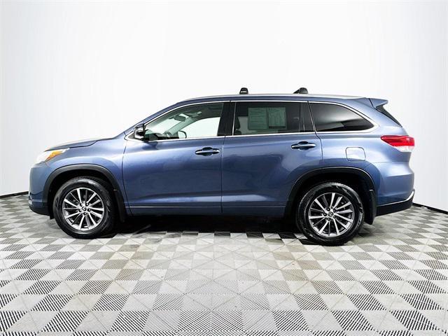 used 2018 Toyota Highlander car, priced at $23,499