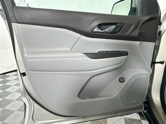 used 2017 GMC Acadia car, priced at $14,699