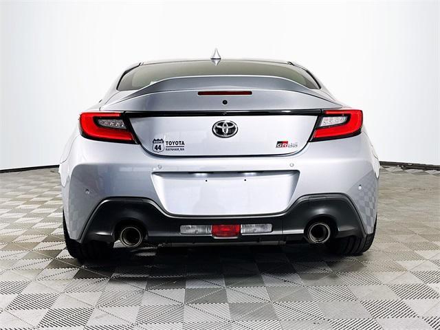 used 2025 Toyota GR86 car, priced at $31,499