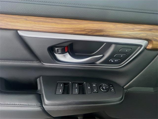 used 2017 Honda CR-V car, priced at $22,349