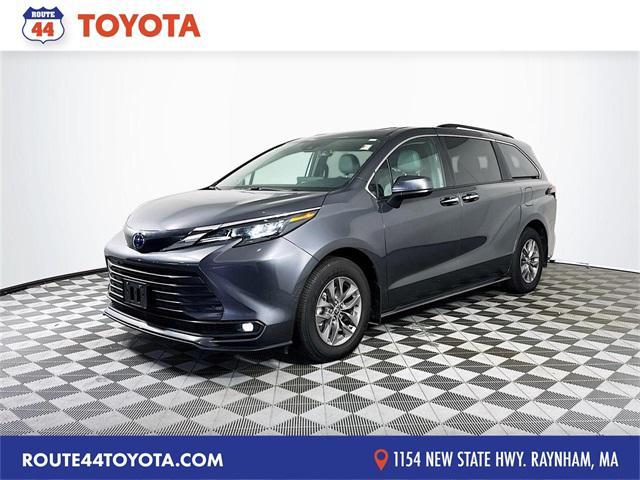 used 2025 Toyota Sienna car, priced at $45,944