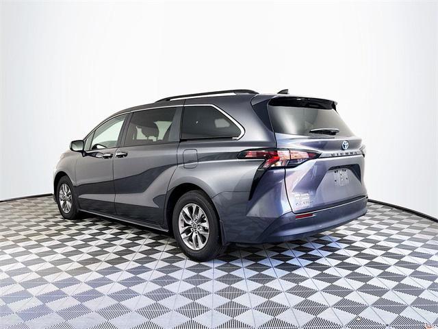 used 2025 Toyota Sienna car, priced at $45,944