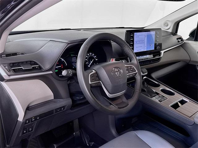 used 2023 Toyota Sienna car, priced at $44,299