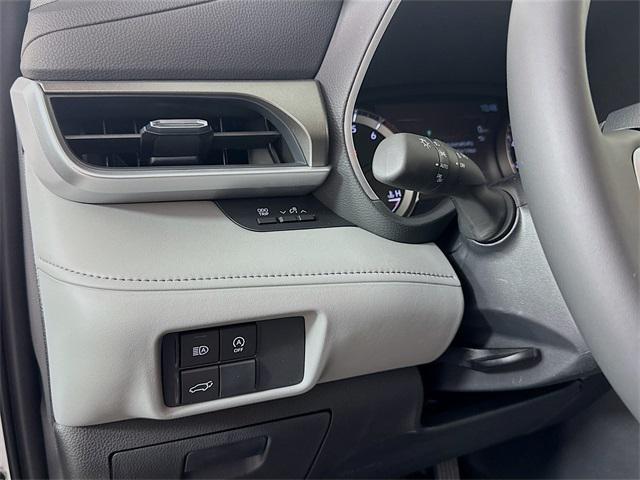 new 2026 Toyota Highlander car, priced at $49,087