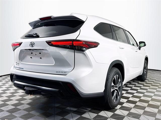 new 2026 Toyota Highlander car, priced at $49,087