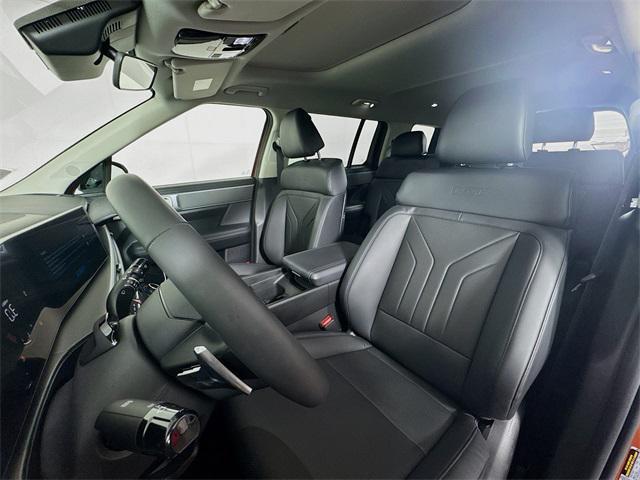 used 2025 Hyundai Santa Fe car, priced at $35,029