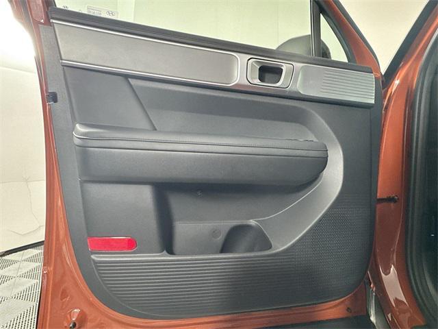 used 2025 Hyundai Santa Fe car, priced at $35,029