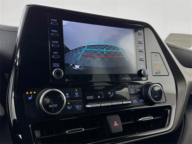 used 2021 Toyota Highlander car, priced at $28,699