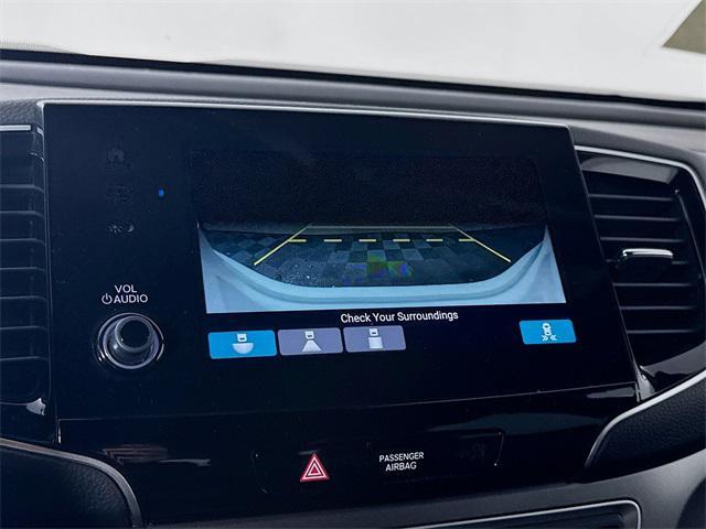 used 2022 Honda Pilot car, priced at $29,599
