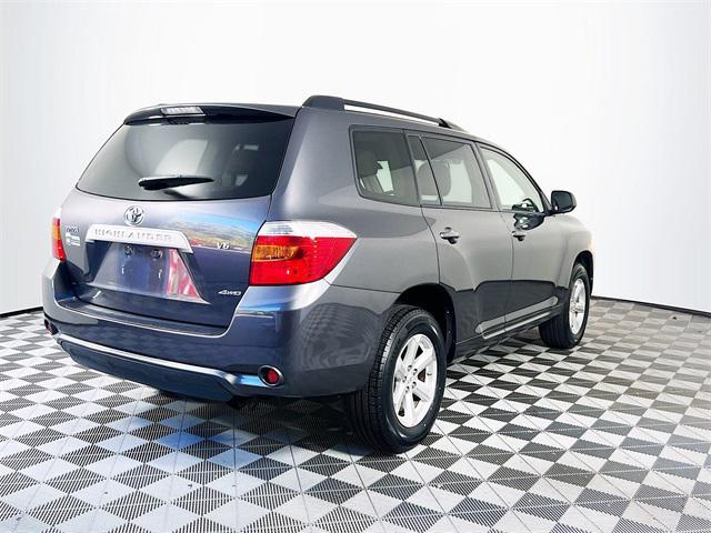used 2008 Toyota Highlander car, priced at $10,999