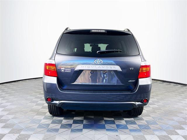 used 2008 Toyota Highlander car, priced at $10,999