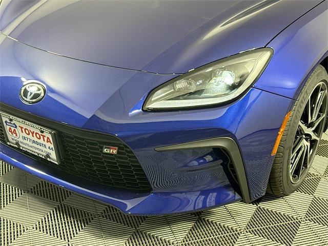 new 2025 Toyota GR86 car, priced at $32,054