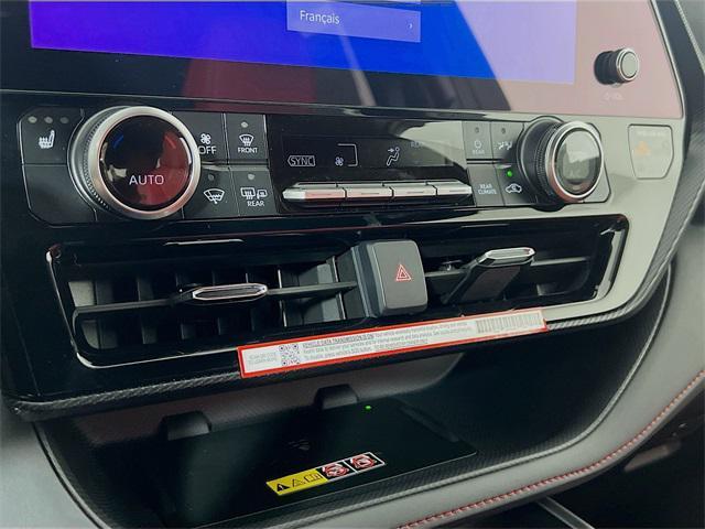 new 2025 Toyota Highlander car, priced at $52,423