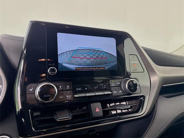 used 2023 Toyota Highlander car, priced at $38,799