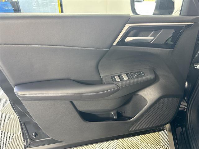 used 2023 Mitsubishi Outlander car, priced at $26,999
