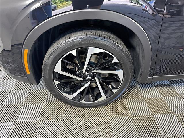 used 2023 Mitsubishi Outlander car, priced at $25,999