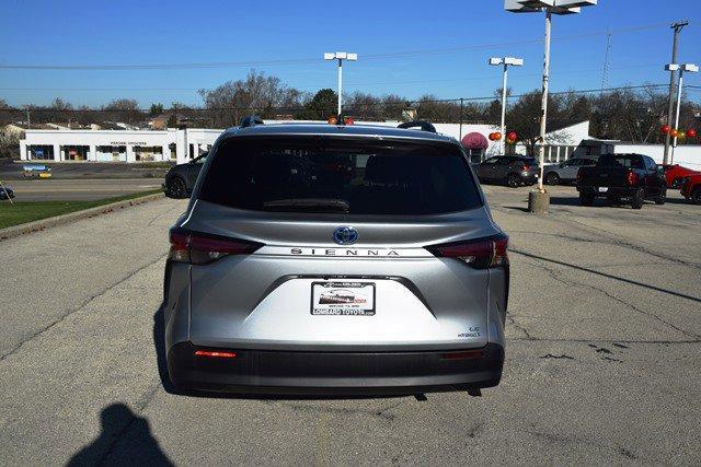 used 2022 Toyota Sienna car, priced at $38,995