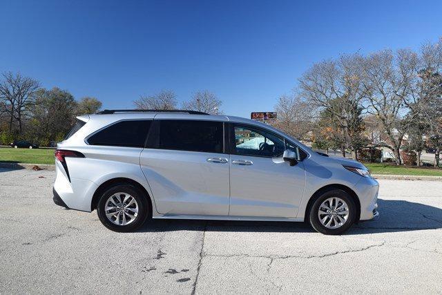 used 2022 Toyota Sienna car, priced at $38,995