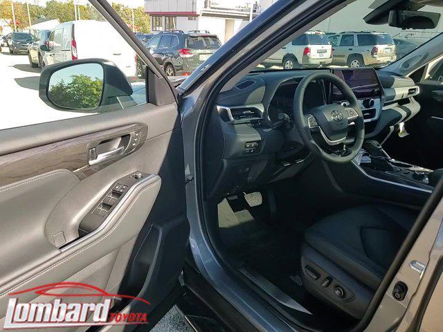 new 2026 Toyota Highlander car, priced at $55,987