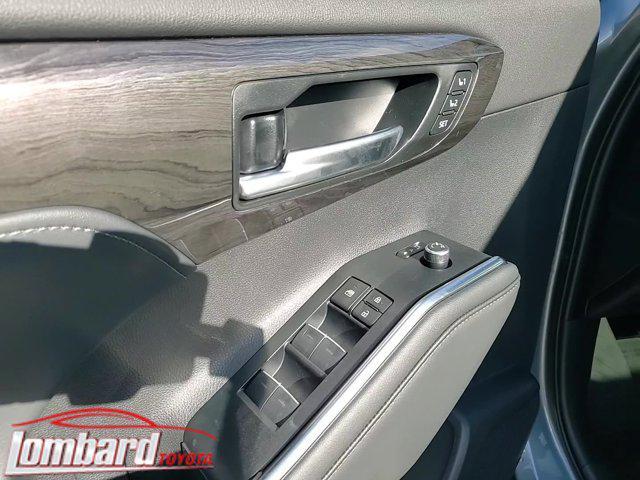 new 2026 Toyota Highlander car, priced at $55,987