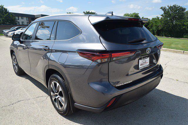used 2024 Toyota Highlander car, priced at $42,860