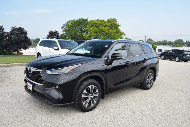 used 2024 Toyota Highlander car, priced at $44,860