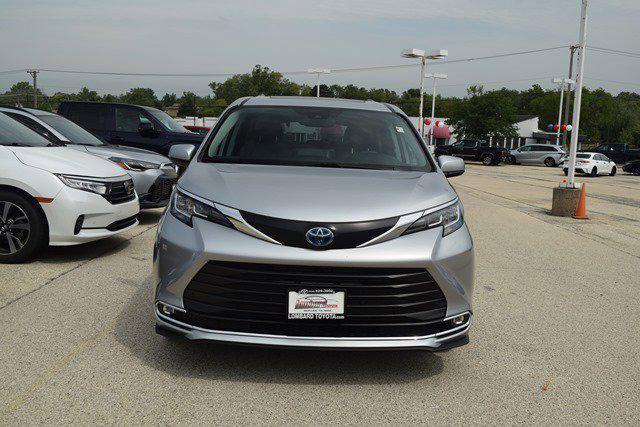 used 2023 Toyota Sienna car, priced at $45,995