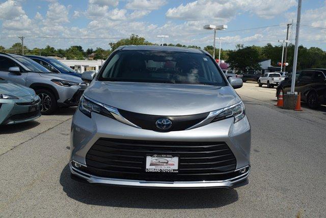 used 2021 Toyota Sienna car, priced at $41,995