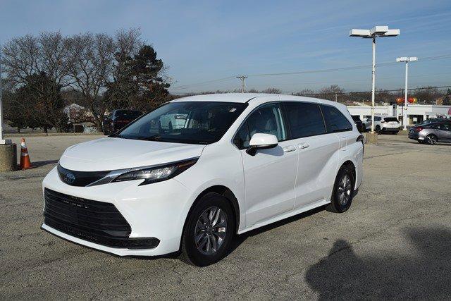 used 2022 Toyota Sienna car, priced at $37,995