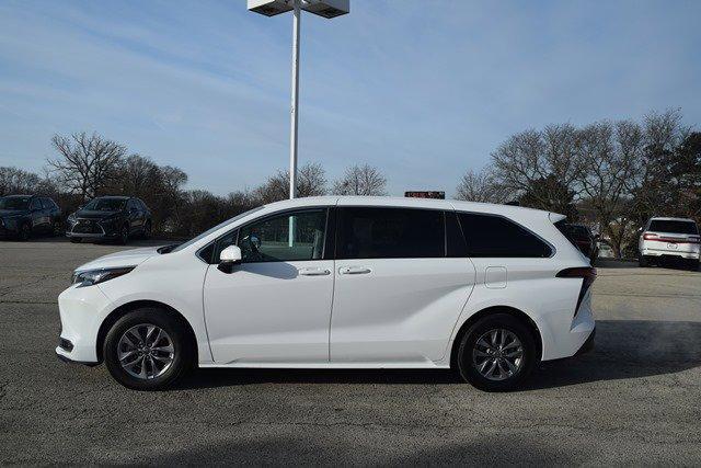 used 2022 Toyota Sienna car, priced at $37,995