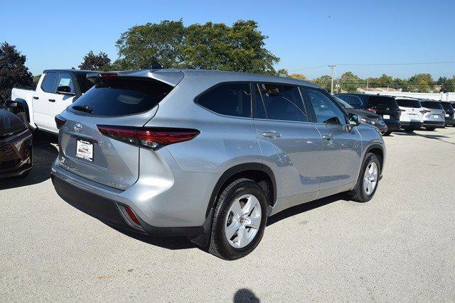 used 2023 Toyota Highlander car, priced at $35,995