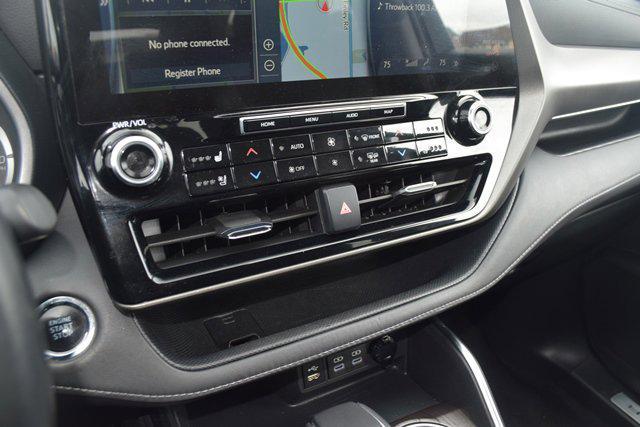 used 2022 Toyota Highlander car, priced at $41,860