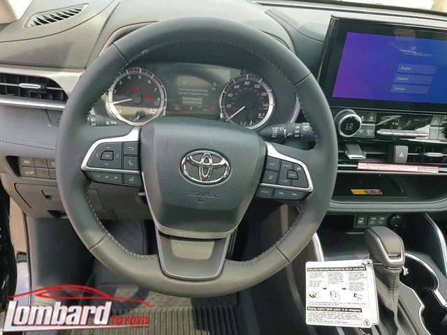 new 2025 Toyota Highlander car, priced at $47,863