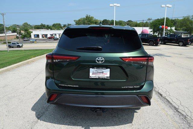 used 2023 Toyota Highlander car, priced at $43,995