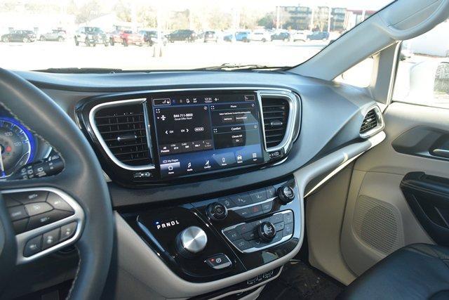 used 2022 Chrysler Pacifica car, priced at $22,850