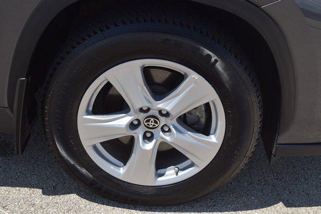 used 2023 Toyota Highlander car, priced at $37,860