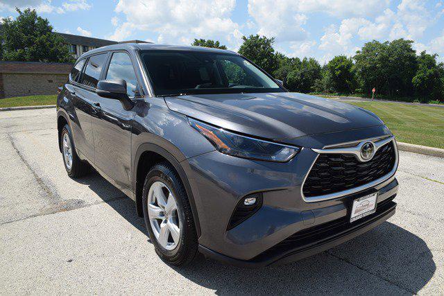 used 2023 Toyota Highlander car, priced at $37,860