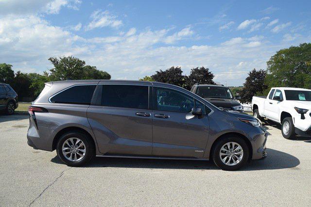 used 2021 Toyota Sienna car, priced at $27,860