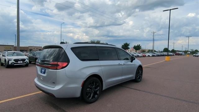 used 2023 Chrysler Pacifica car, priced at $40,988