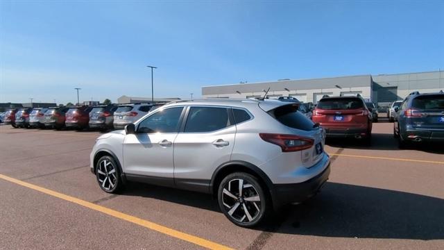 used 2021 Nissan Rogue Sport car, priced at $22,988