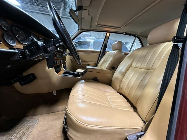 used 1986 Jaguar XJ6 car, priced at $8,988