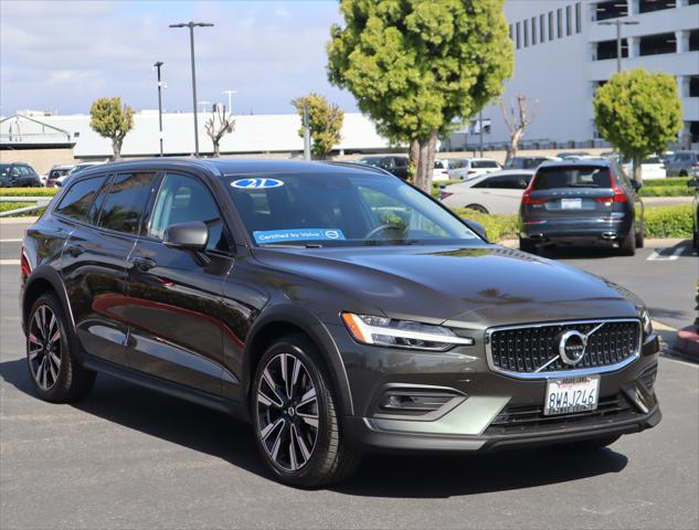 used 2021 Volvo V60 Cross Country car, priced at $38,798