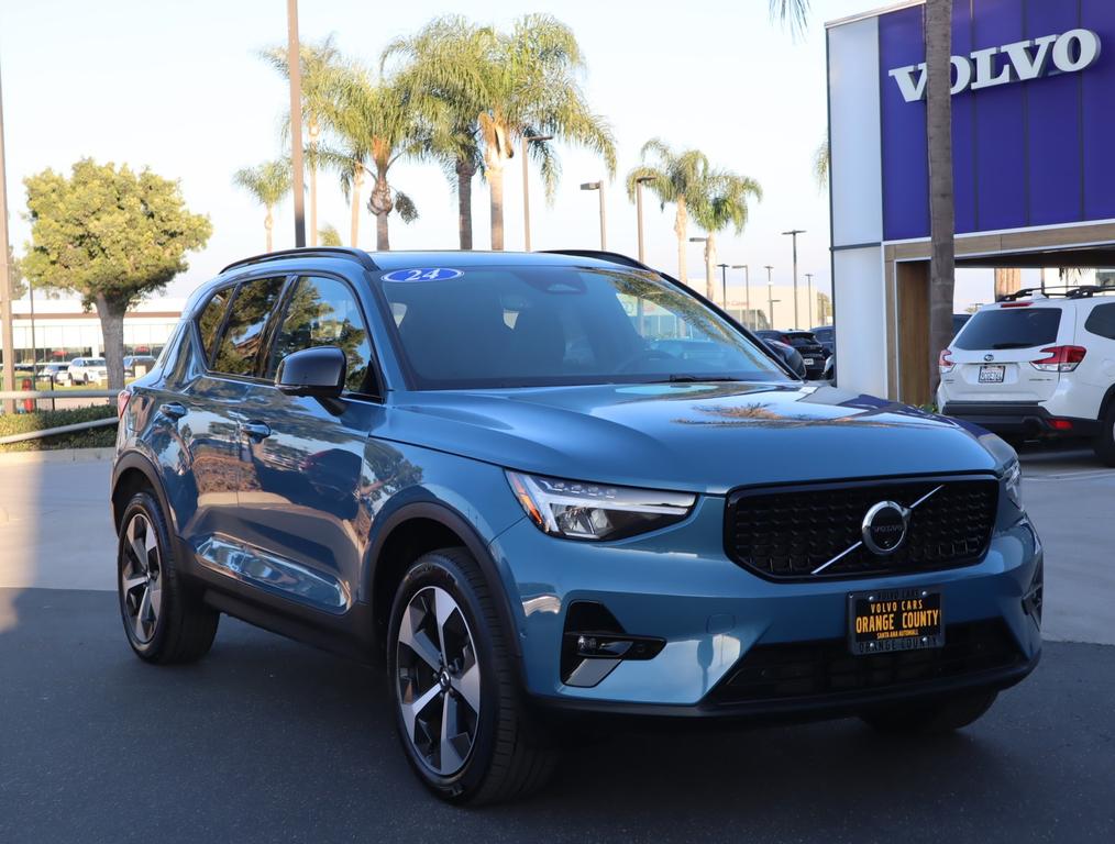 used 2024 Volvo XC40 car, priced at $35,998